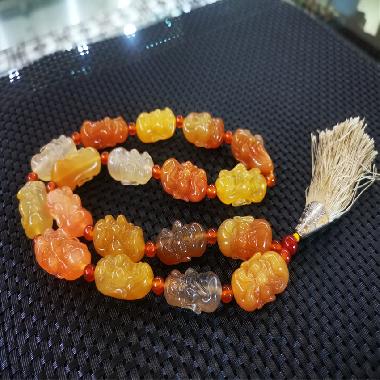 金丝玉宝石光十八罗汉手持