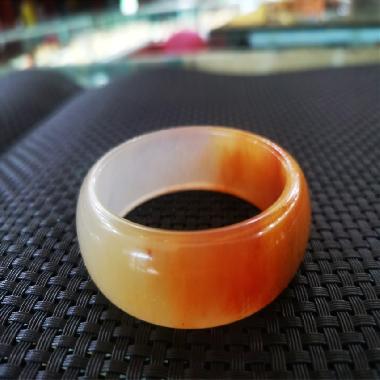 金丝玉彩玉手镯（圈口53）