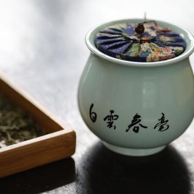 白云春毫绿茶（特级）